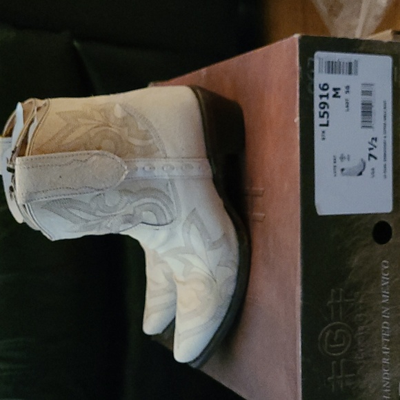 New Circle G Boot - Picture 6 of 11